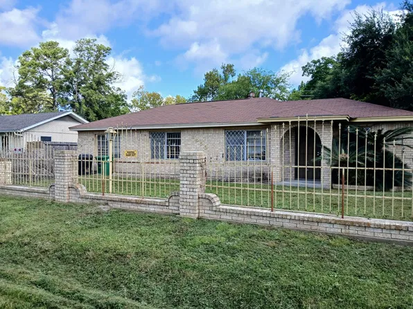 6953 Jay St, Houston, TX 77028