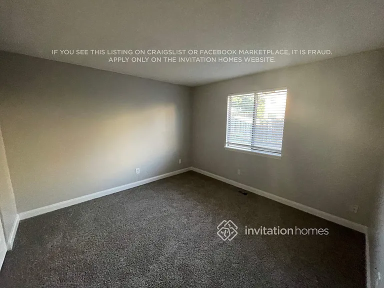 17405 E Temple Dr — Photo 9