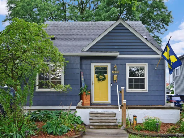 1863 Griffith Ave, Berkley, MI 48072