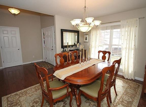 5th image of 2873 Woodbridge Estates Dr