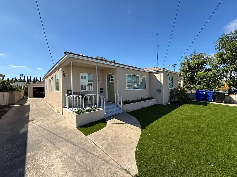 6255 Stewart St — Photo 3