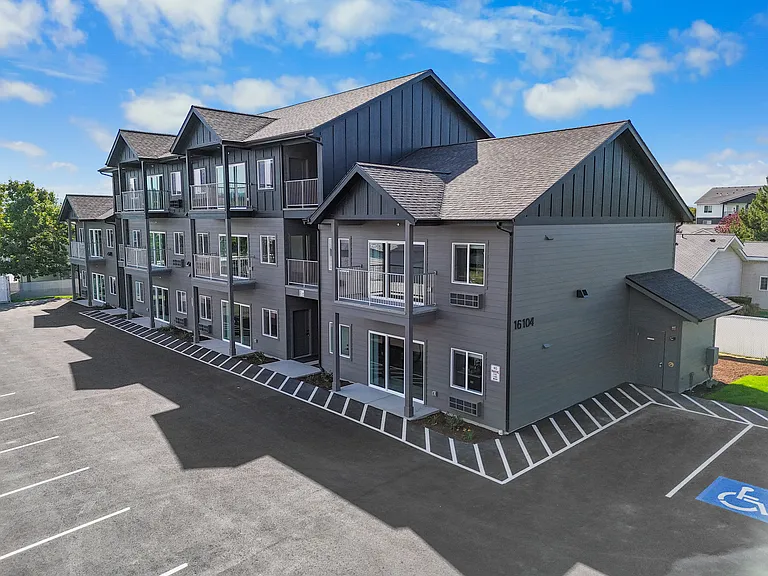 Valleyway Apartments — Photo 3
