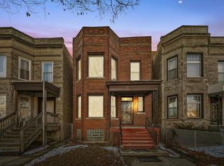 7120 S Ingleside Ave, Chicago, IL 60619