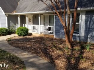 1231 Castle Dr, Watkinsville, GA 30677