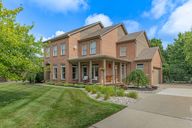 photo property thumbnail