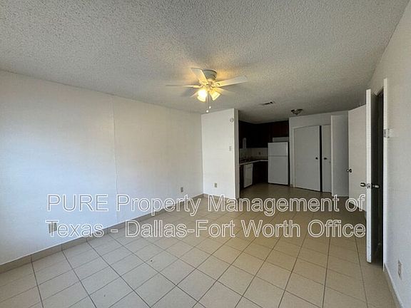 2nd image of 901 S Mesquite St APT A
