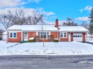 1302 Elmwood Ave, Jackson, MI 49203