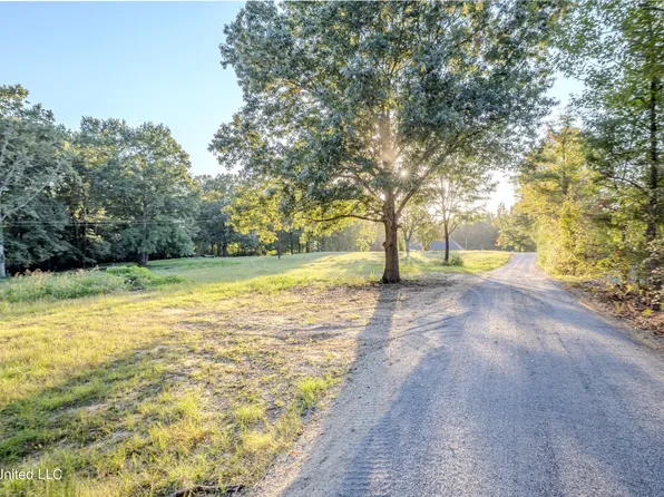 3 Myers Rd, Byhalia, MS 38611