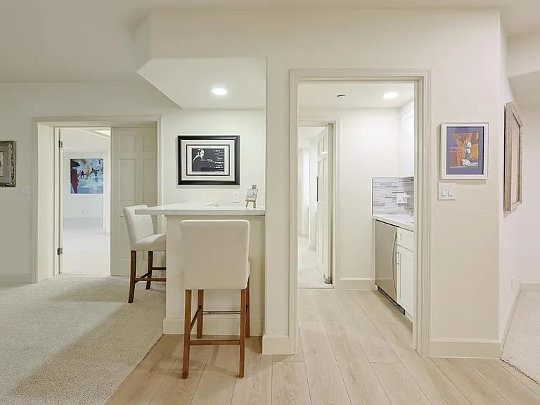 1099 1st St #103 — Photo 28