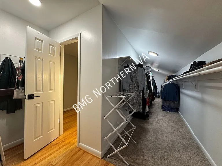404 Onondio Cir SE — Photo 18