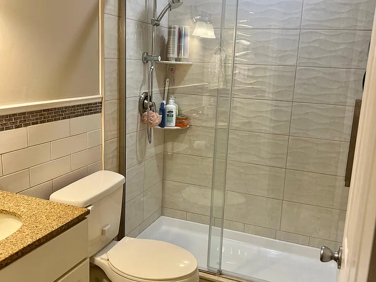 1382 Ocean Ave #B9 — Photo 9