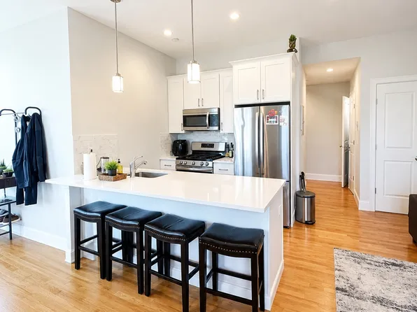 353 Dorchester St #5, Boston, MA 02127