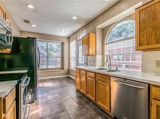 6505 Wildhaven Dr, Rowlett, TX 75089