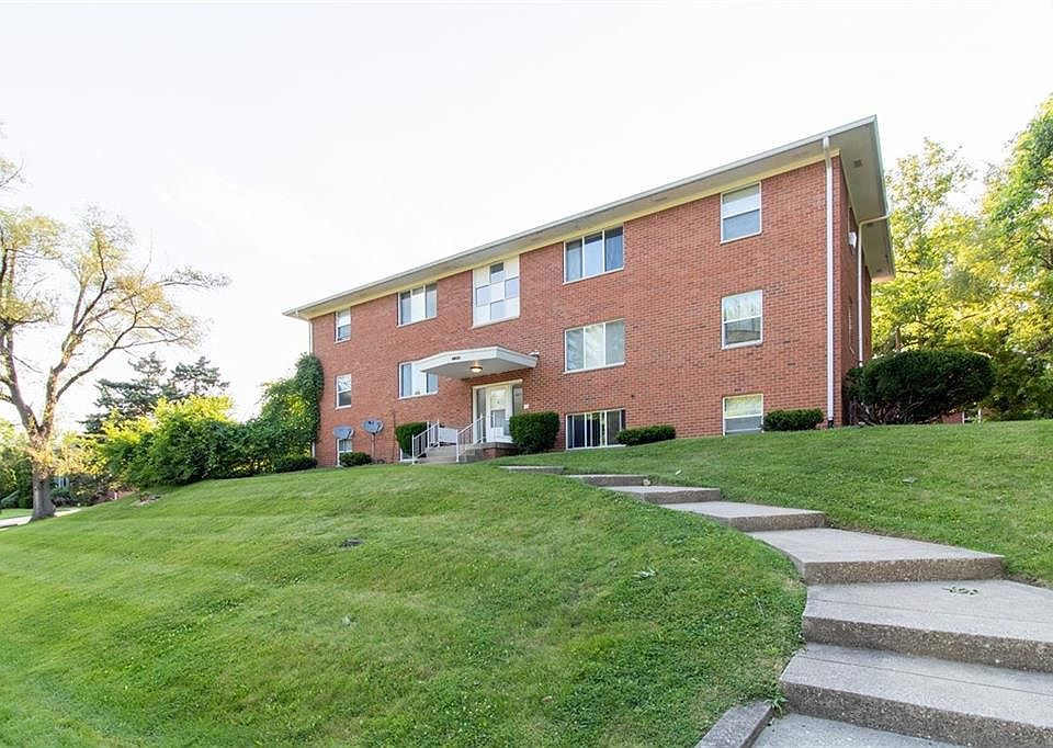 1st image of 4835 N Bolton Ave #3