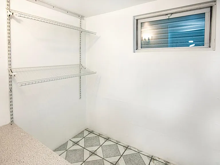 391 Manila Ave #2 — Photo 21