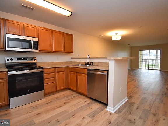 2nd image of 5205 Caitlins Way #5205