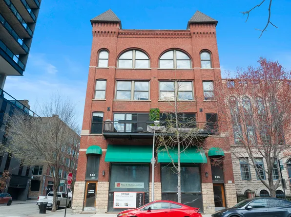 368 W Huron St Suite 3N, Chicago, IL 60654