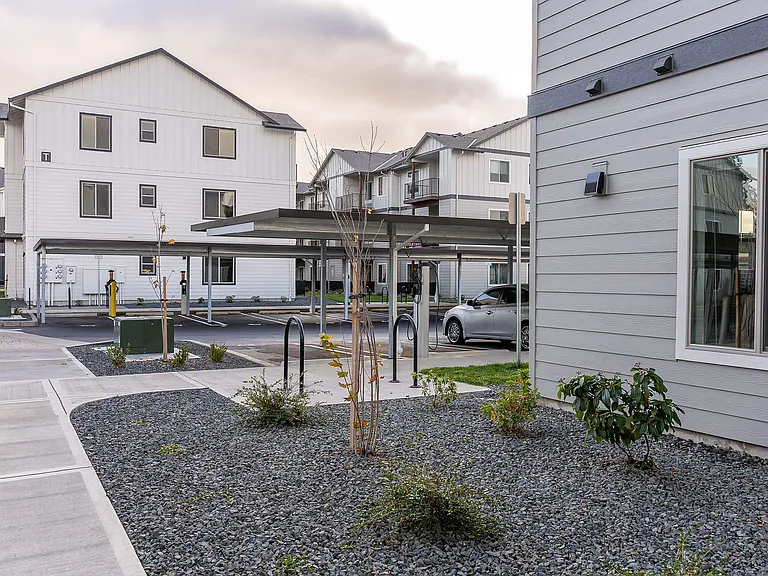 Woodburn Place Apartment Homes — Photo 6