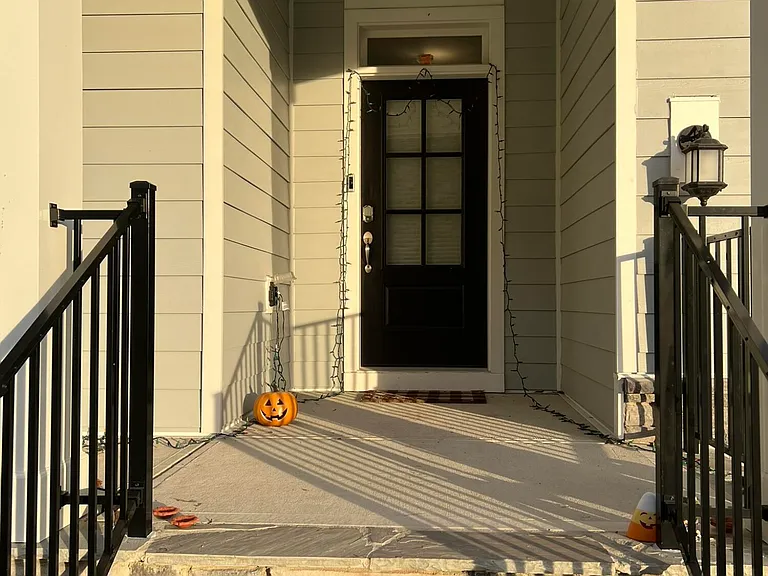 1205 Spring Wheat Ct — Photo 4
