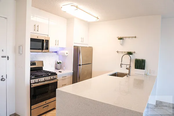 Rented by Winzone Realty Home Inc | media 11