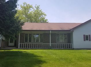 5267 S Church Rd, West Bend, WI 53095