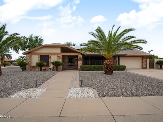 18602 N 138th Ave, Sun City West, AZ 85375