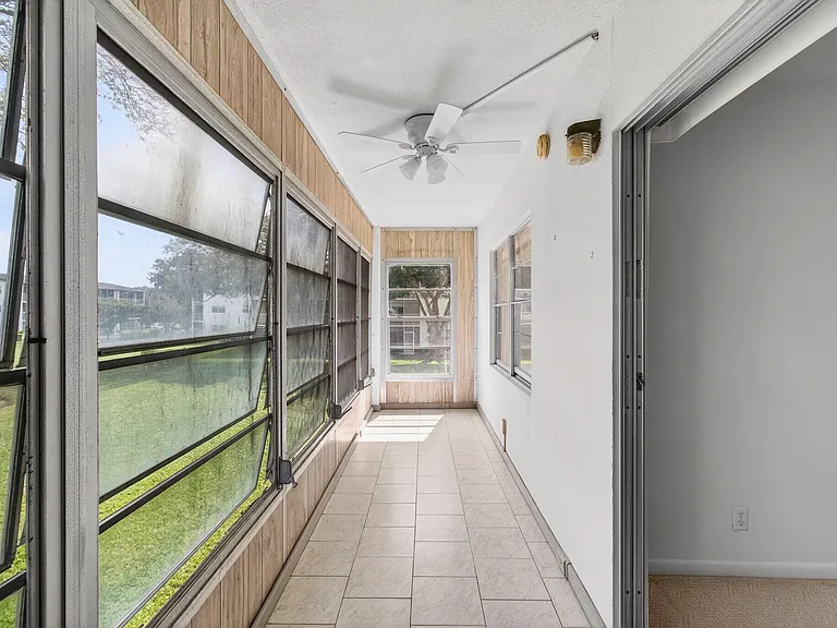 360 Fanshaw — Photo 37