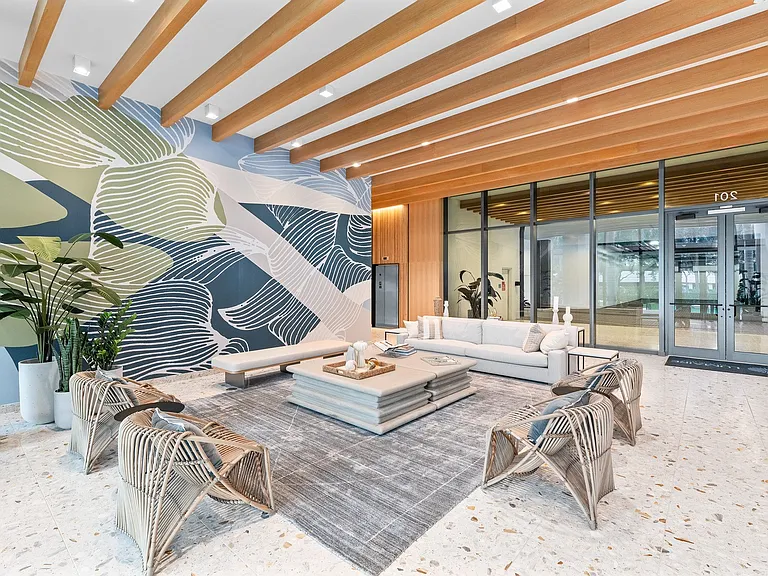 Lumaire West Palm Beach — Photo 34