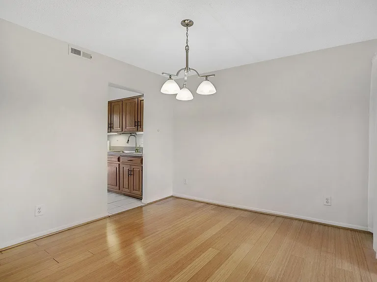 1526 Moorings Dr #12B — Photo 14