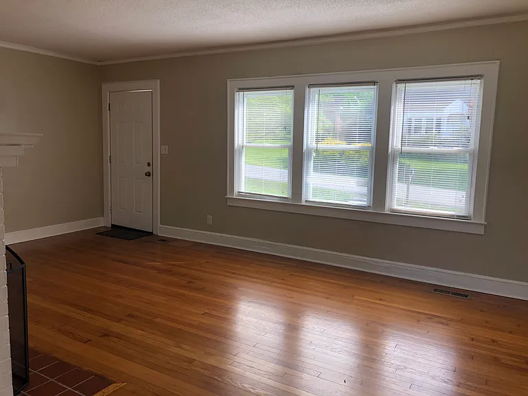 11 E Daytona Dr — Photo 3