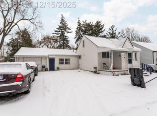 8120 Prospect Ave, Warren, MI 48089