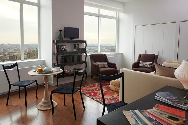 Rented by Brookfield (Funnel) | media 20