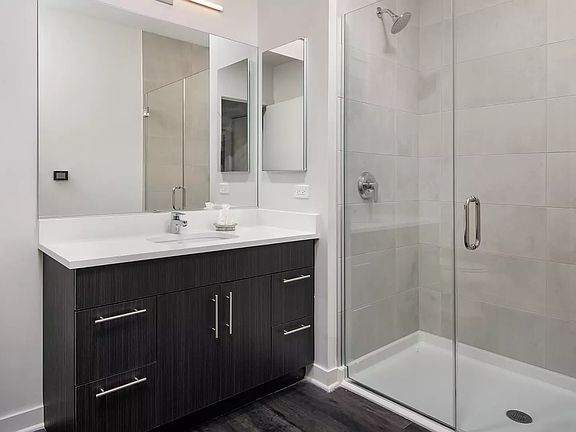 5th image of 813 W Agatite Ave #502