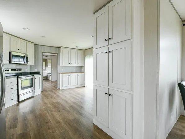 669 Road 5822, Cleveland, TX 77327