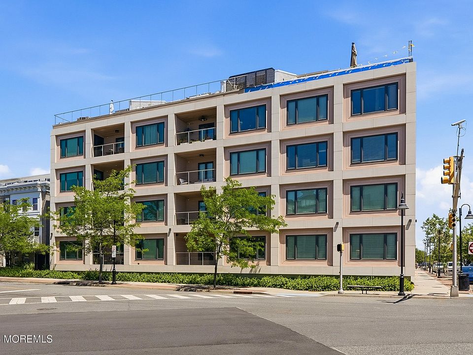 1st image of 601 Heck Street #101