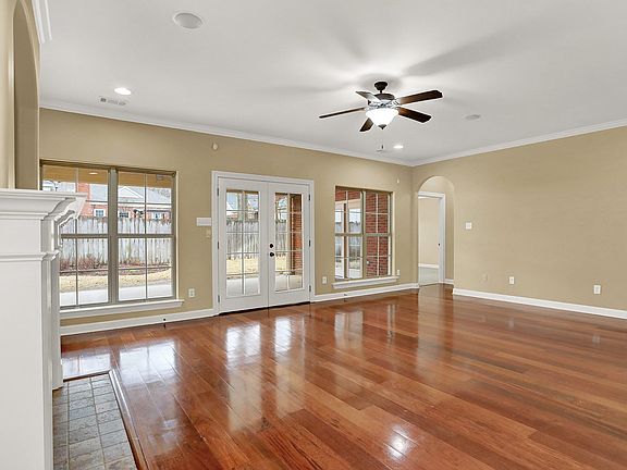 5th image of 1680 NEWTON OAK