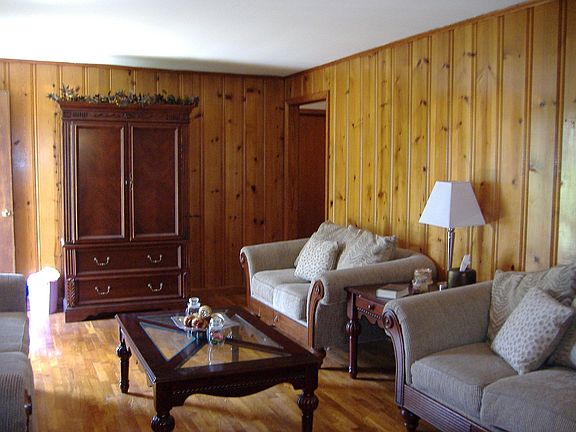Living room with Knotty Pine Walls