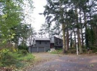 1905 Island View Rd, Oak Harbor, WA 98277