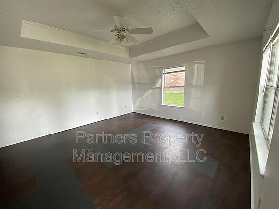 2nd image of 5706 Sara St #A