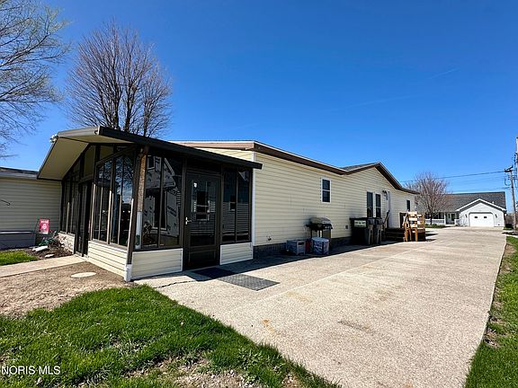 3rd image of 2860 W Risingsun Rd