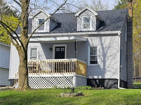 4623 Grace Pl, Jamesville, NY 13078