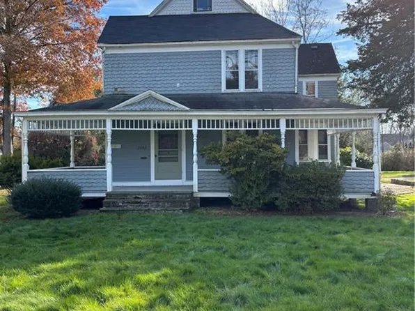 2492 Kingstown Rd, Kingston, RI 02881