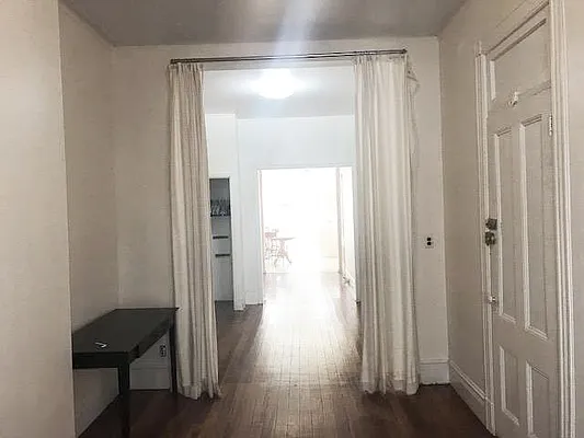 Rented by Ulas Real Estates Inc | media 10