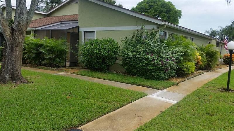 1st image of 4269 Willow Brook Cir