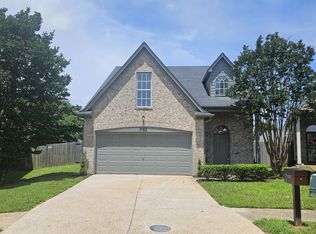 7122 Queens Crown Ct, Memphis, TN 38125