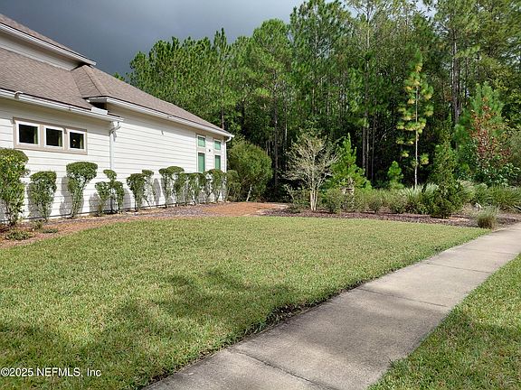 3rd image of 248 BRAMBLY VINE Drive