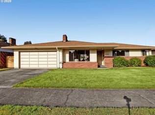 2203 SE 102nd Ave, Portland, OR