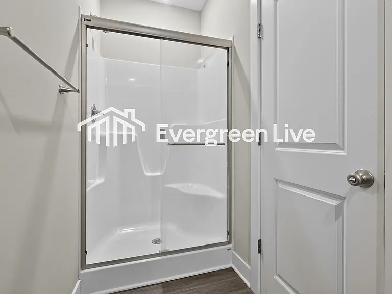 5247 N Cypress St — Photo 20