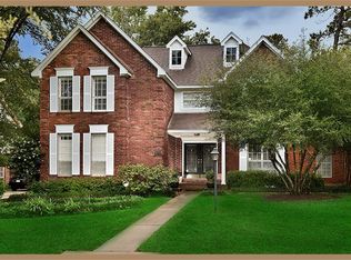 7 Golden Pl, Spring, TX 77381