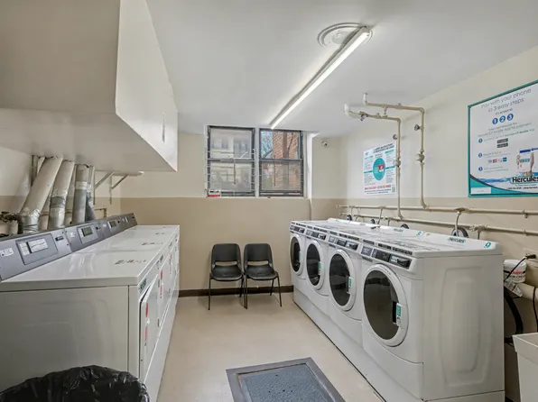 1577 East 17th Street image 11 of 15